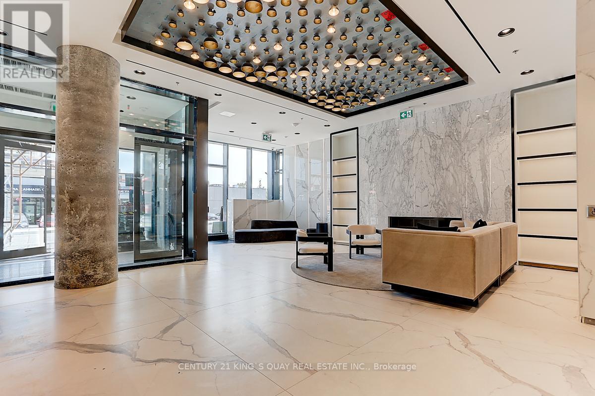 2008 - 10 Graphophone Grove, Toronto, ON - Indoor Photo Showing Other Room