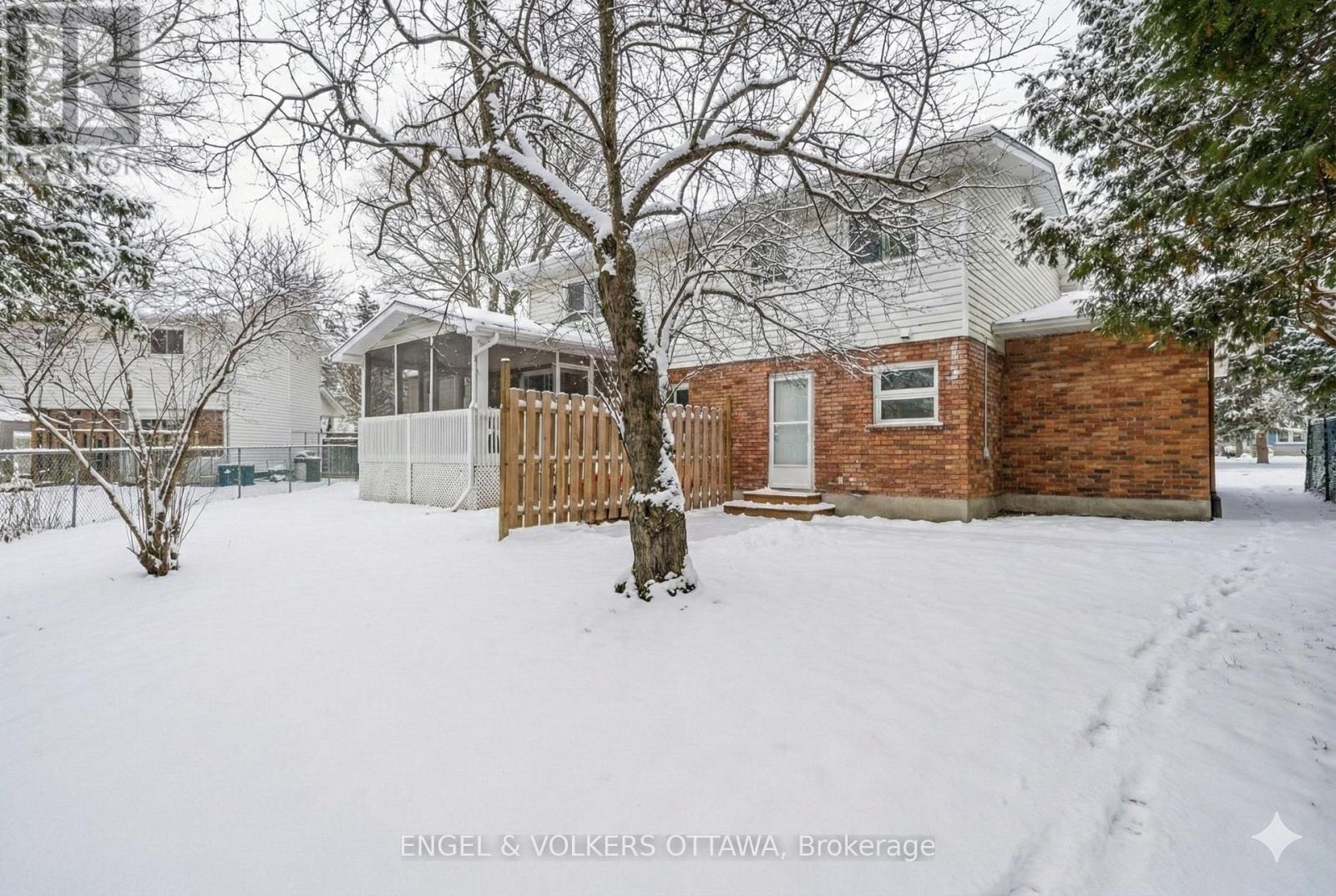 B - 20 Mohawk Crescent, Ottawa, ON - Outdoor