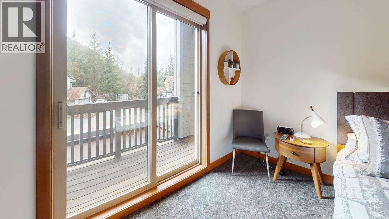 17 1530 Tynebridge Lane, Whistler, BC - Indoor Photo Showing Other Room