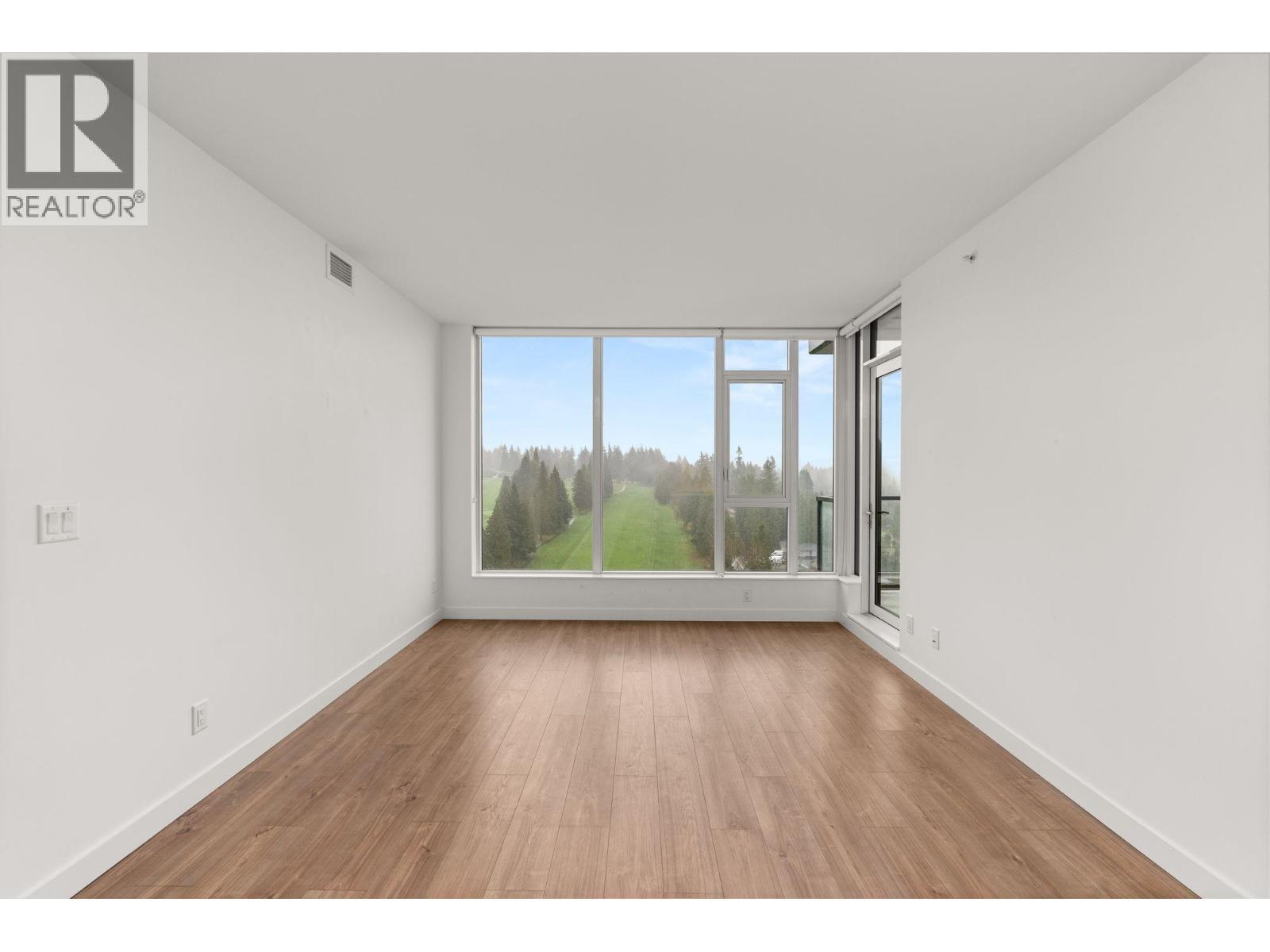 1904 585 Austin Avenue, Coquitlam, BC - Indoor Photo Showing Other Room