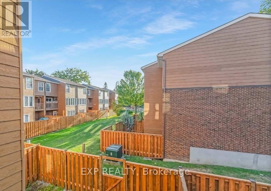 Basement - 2101 Eric Crescent, Ottawa, ON - Outdoor With Exterior