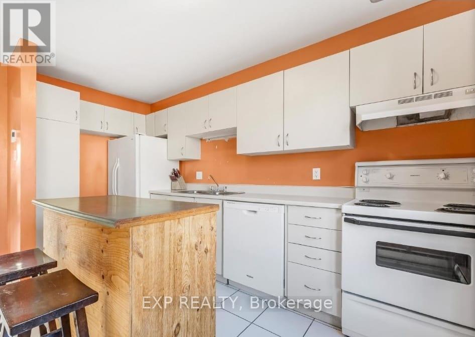 Basement - 2101 Eric Crescent, Ottawa, ON - Indoor Photo Showing Kitchen