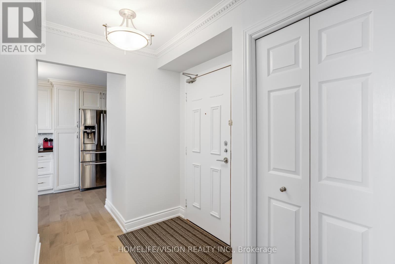 1105 - 75 Wynford Heights Crescent, Toronto, ON - Indoor Photo Showing Other Room