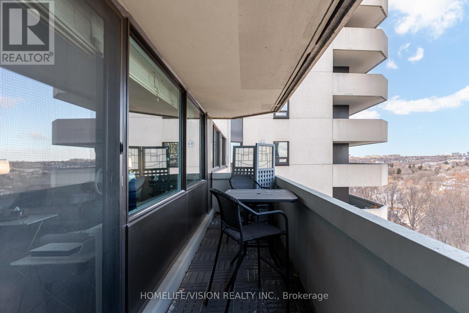 1105 - 75 Wynford Heights Crescent, Toronto, ON - Outdoor With Exterior