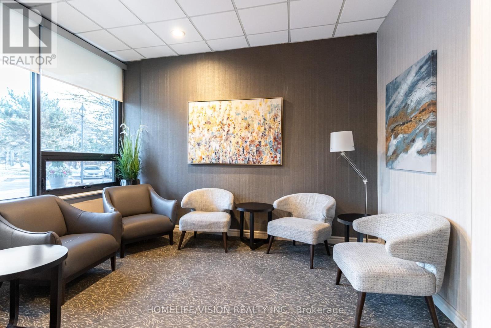 1105 - 75 Wynford Heights Crescent, Toronto, ON - Indoor