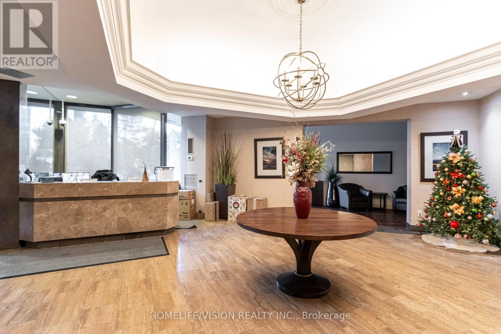 1105 - 75 Wynford Heights Crescent, Toronto, ON - Indoor Photo Showing Other Room