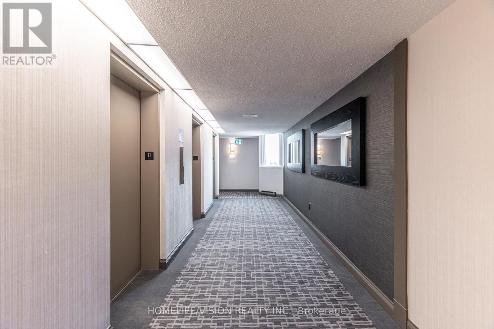 1105 - 75 Wynford Heights Crescent, Toronto, ON - Indoor Photo Showing Other Room