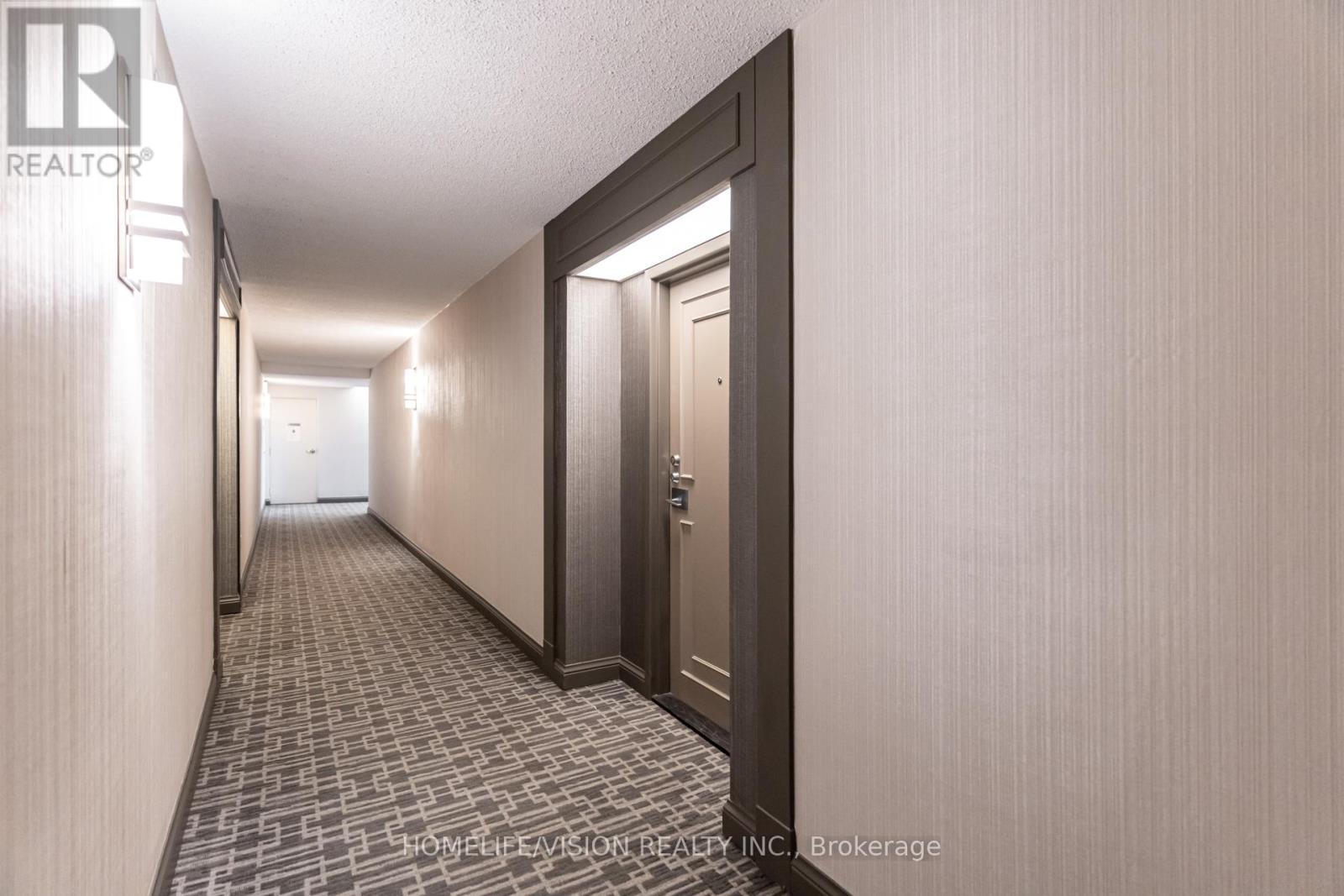 1105 - 75 Wynford Heights Crescent, Toronto, ON - Indoor Photo Showing Other Room