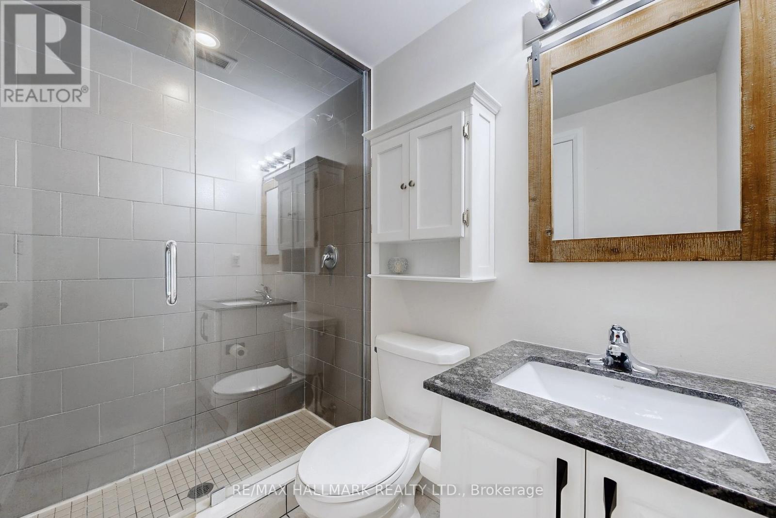 417 - 54 Koda Street, Barrie, ON - Indoor Photo Showing Bathroom