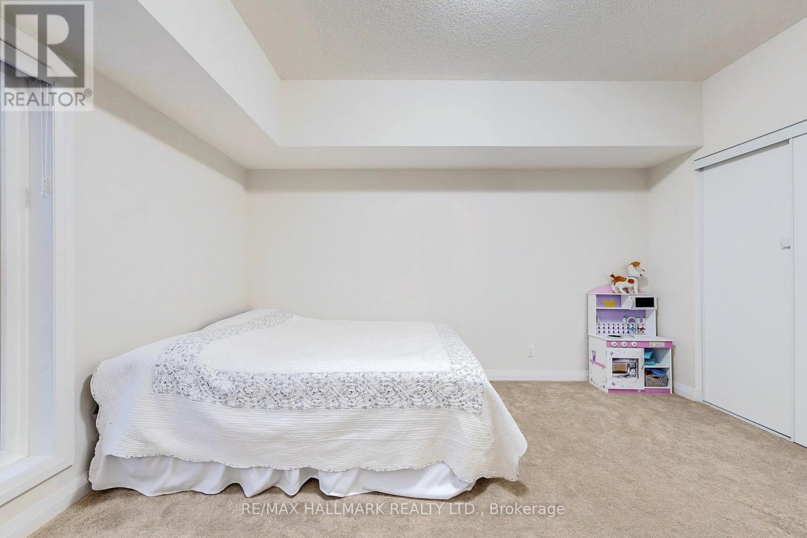 417 - 54 Koda Street, Barrie, ON - Indoor Photo Showing Bedroom