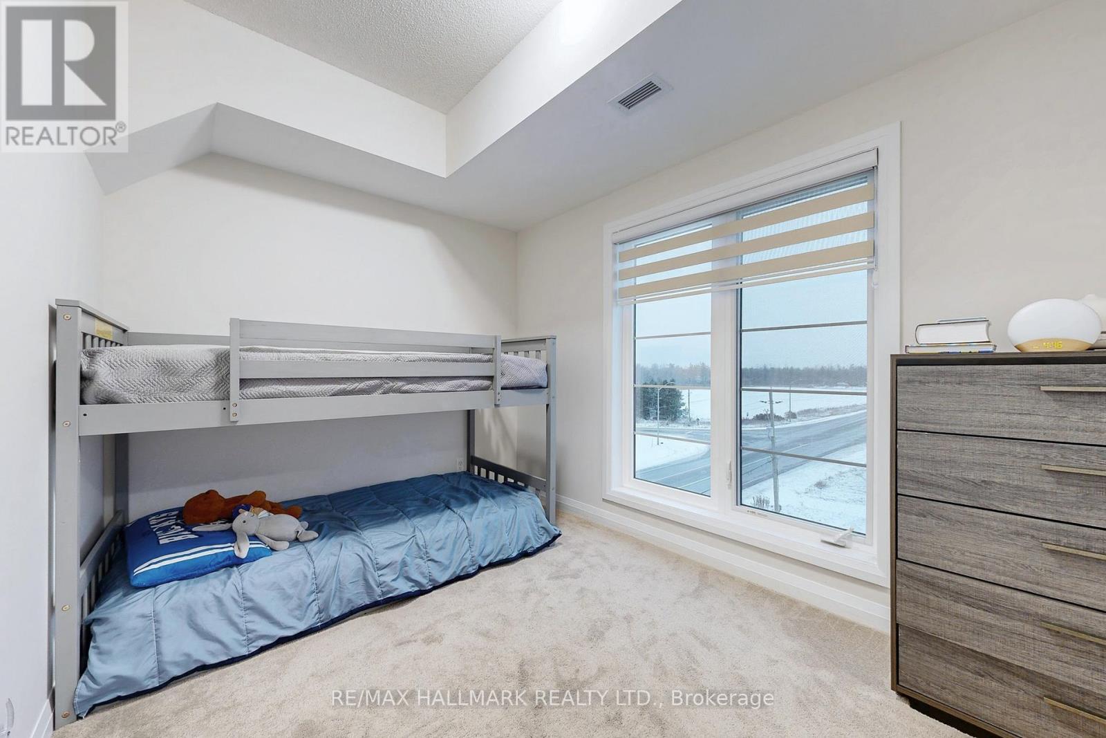 417 - 54 Koda Street, Barrie, ON - Indoor Photo Showing Bedroom