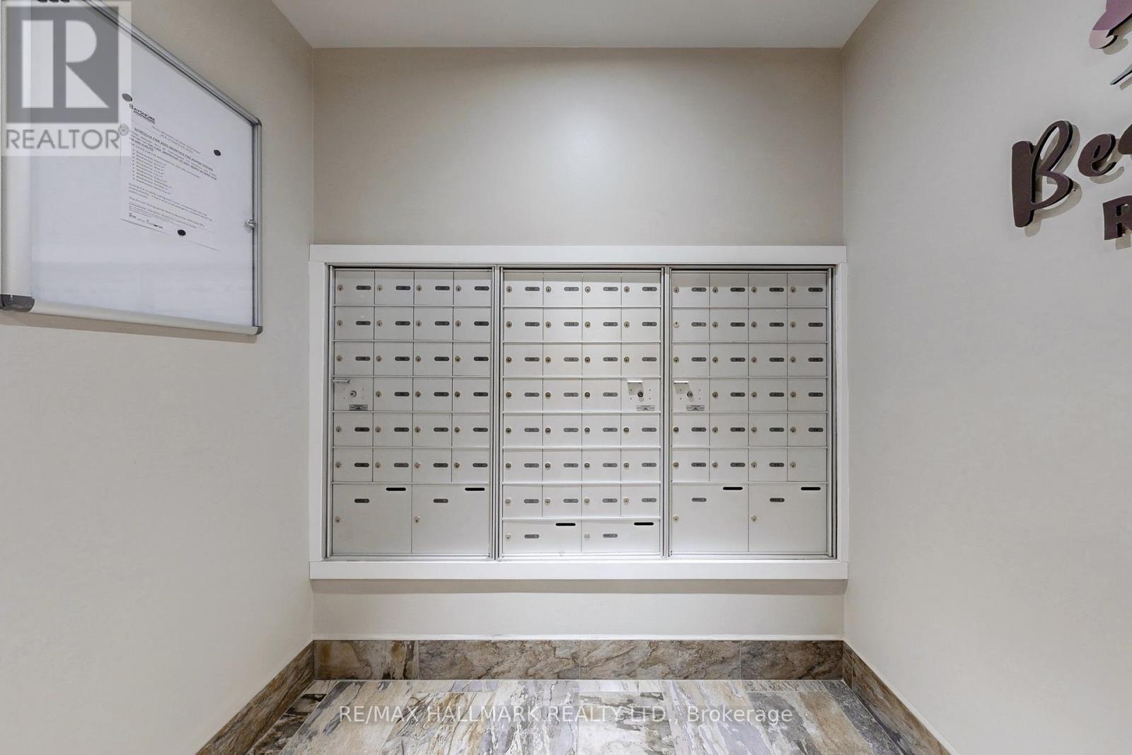 417 - 54 Koda Street, Barrie, ON - Indoor Photo Showing Other Room