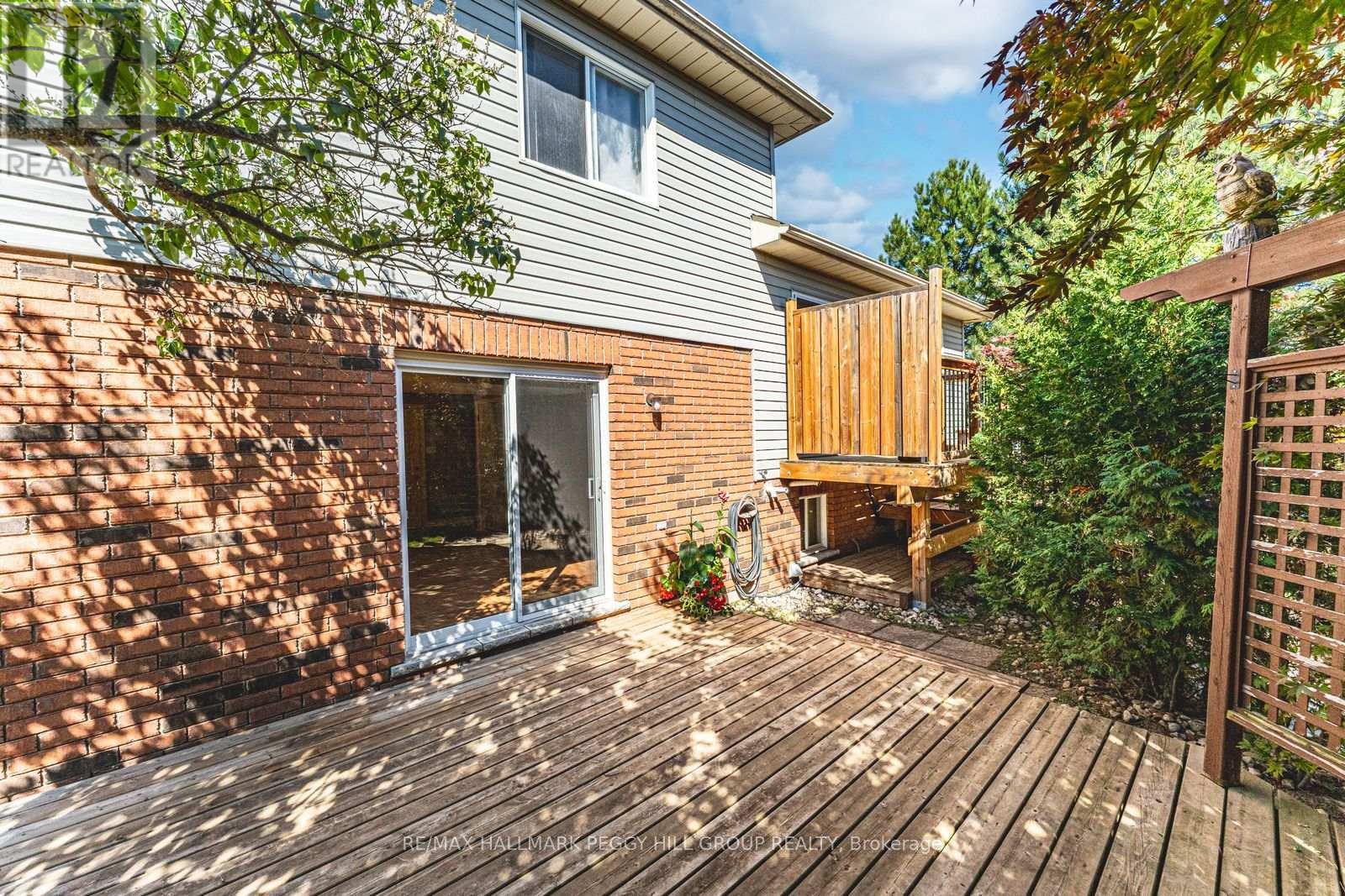 239 Simcoe Street, Clearview, ON - Outdoor With Deck Patio Veranda With Exterior