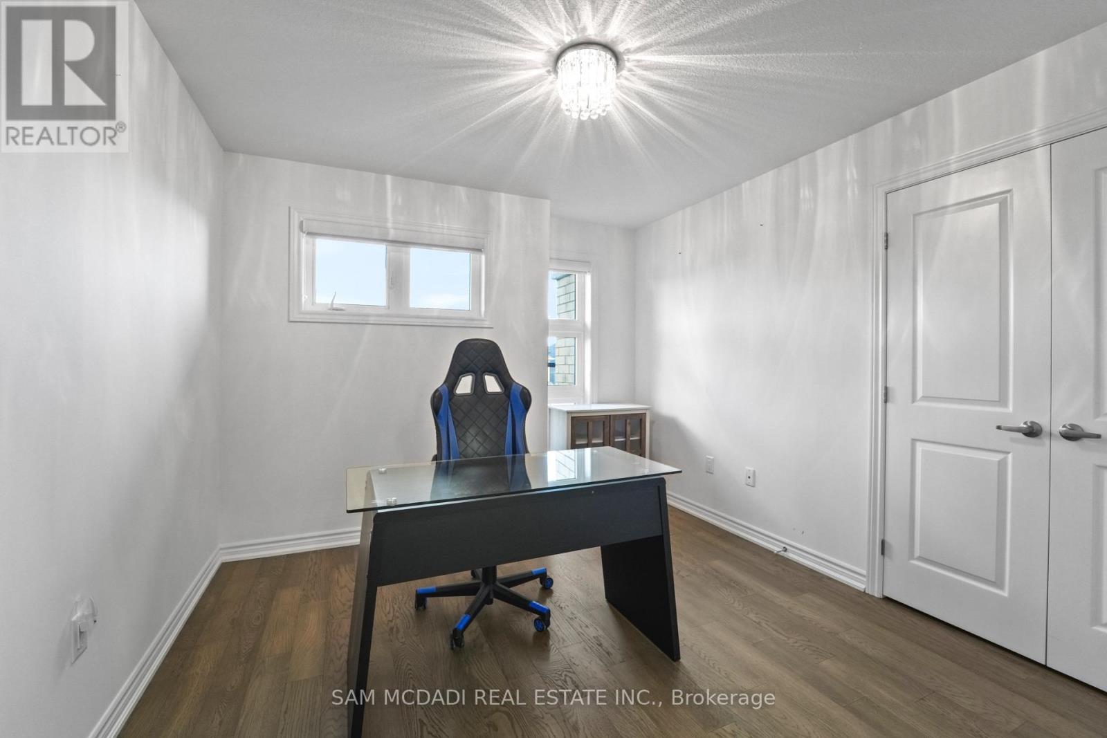 Upper - 4008 Highland Park Drive, Lincoln, ON - Indoor Photo Showing Office