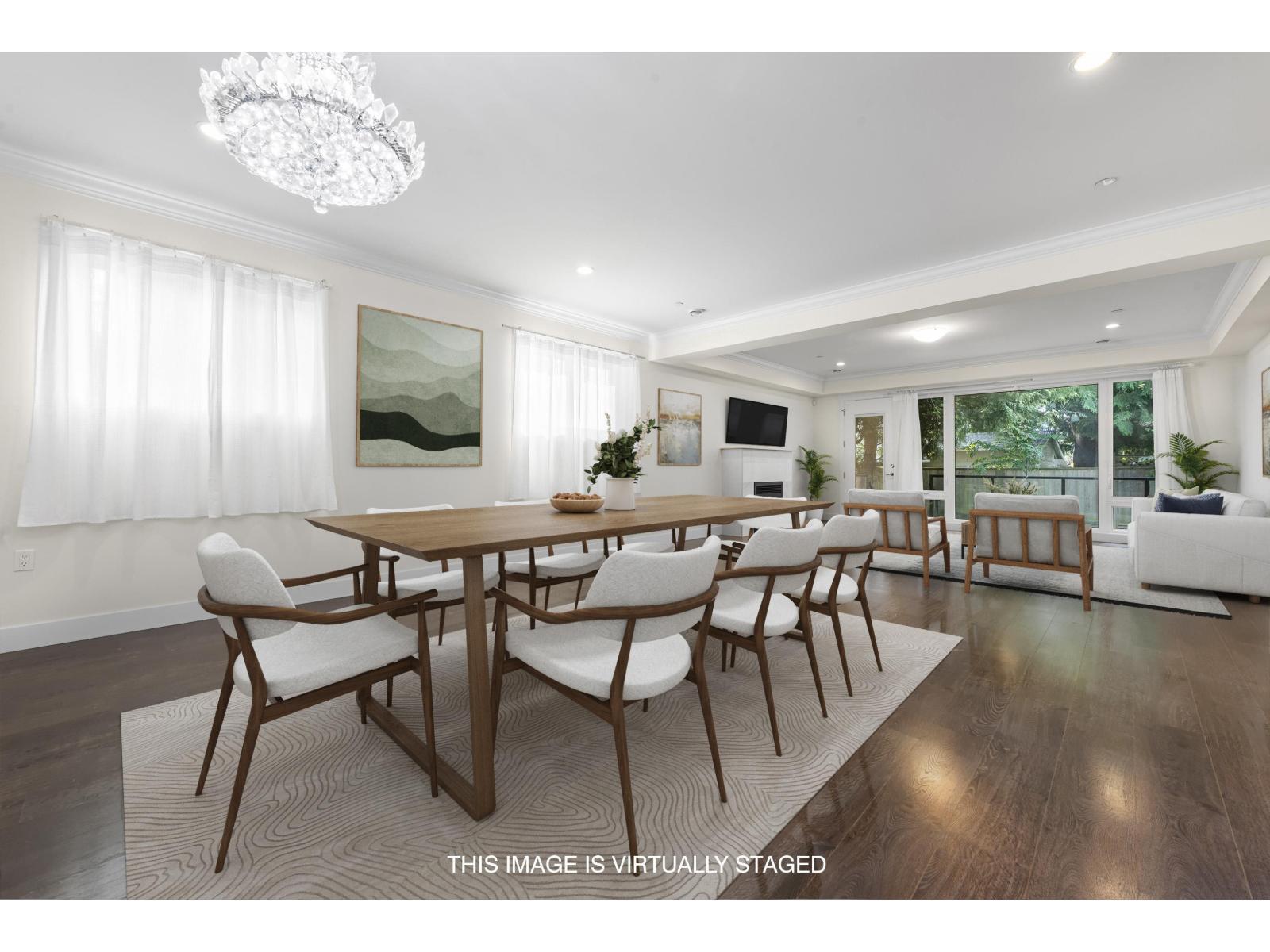 13766 North Bluff Road, White Rock, BC - Indoor Photo Showing Dining Room