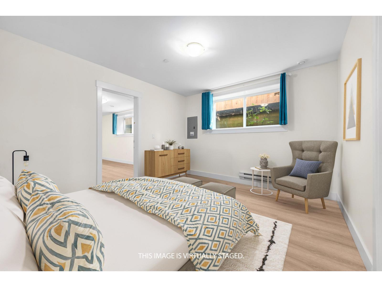 13766 North Bluff Road, White Rock, BC - Indoor Photo Showing Bedroom
