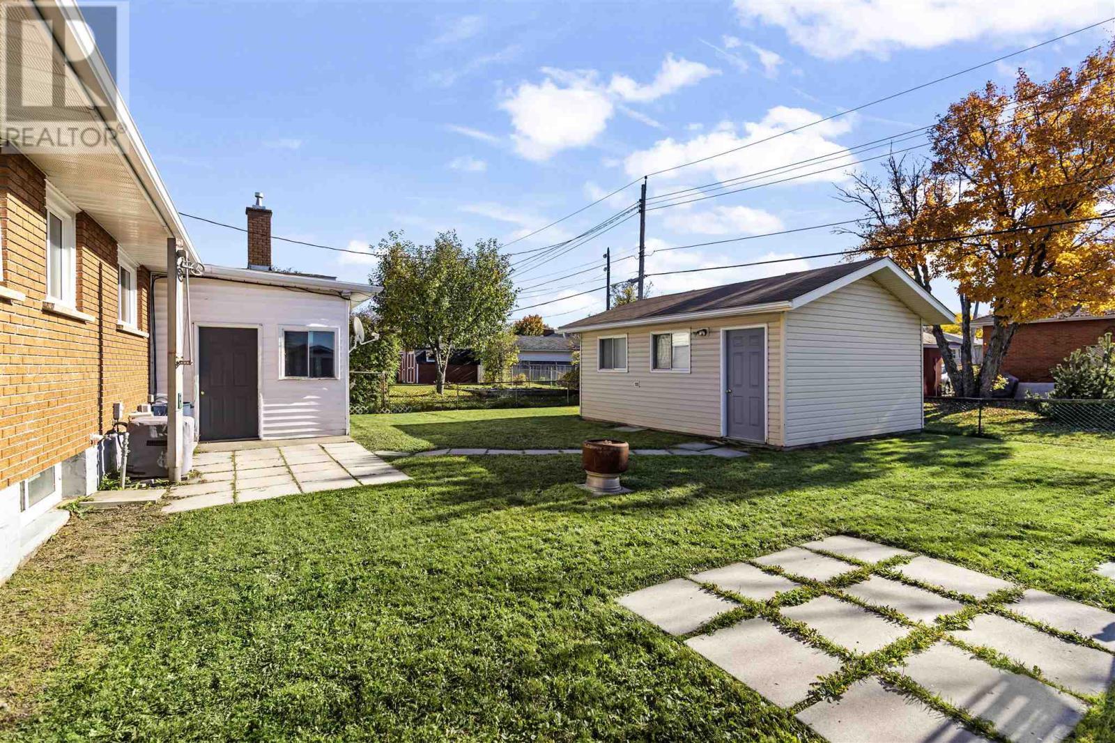 263 Second Lin E, Sault Ste. Marie, ON - Outdoor