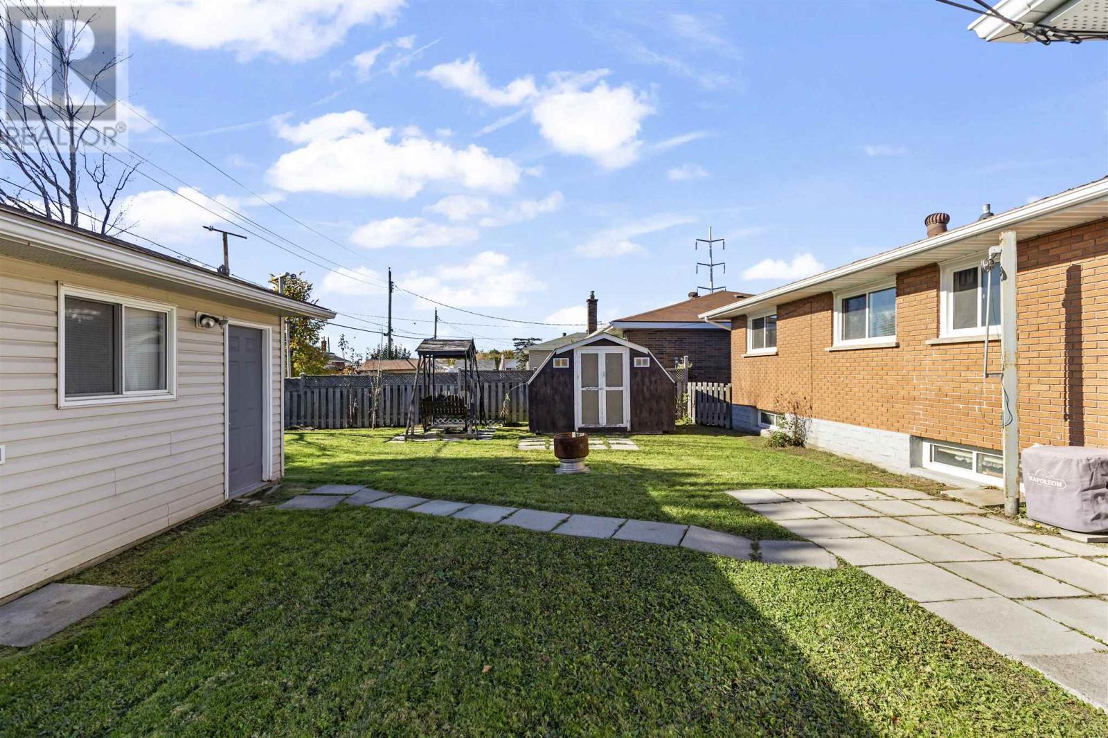 263 Second Lin E, Sault Ste. Marie, ON - Outdoor