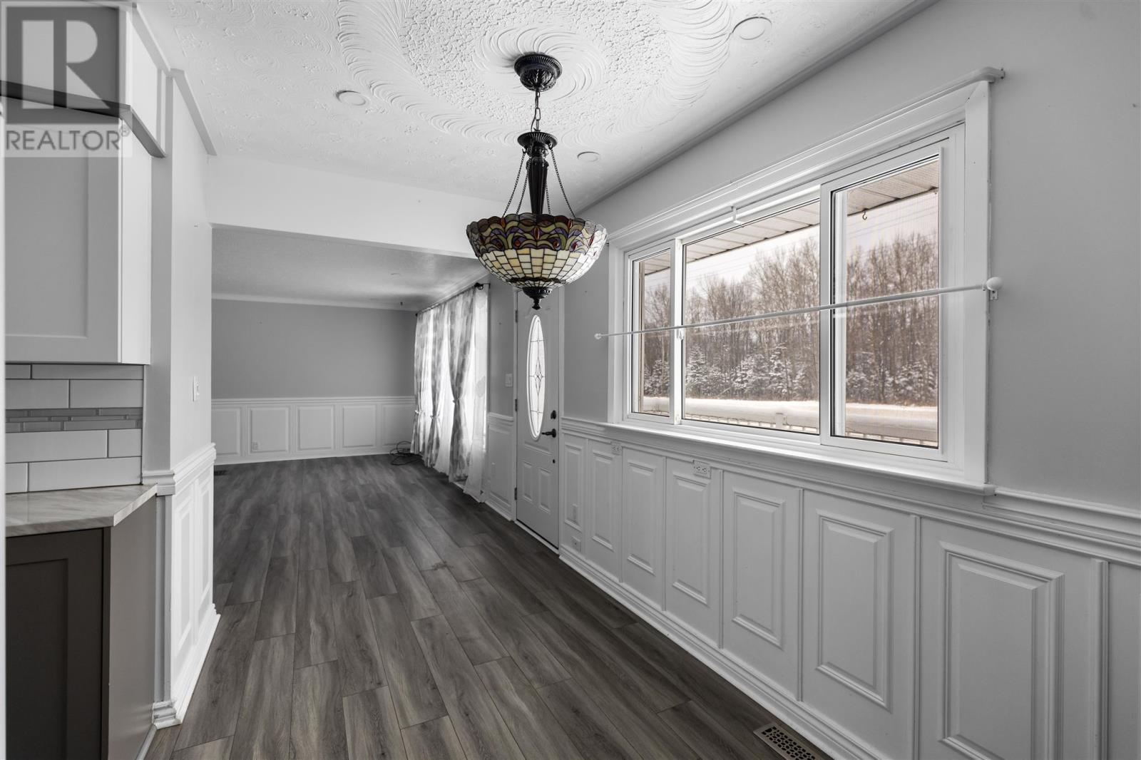 263 Second Lin E, Sault Ste. Marie, ON - Indoor Photo Showing Other Room