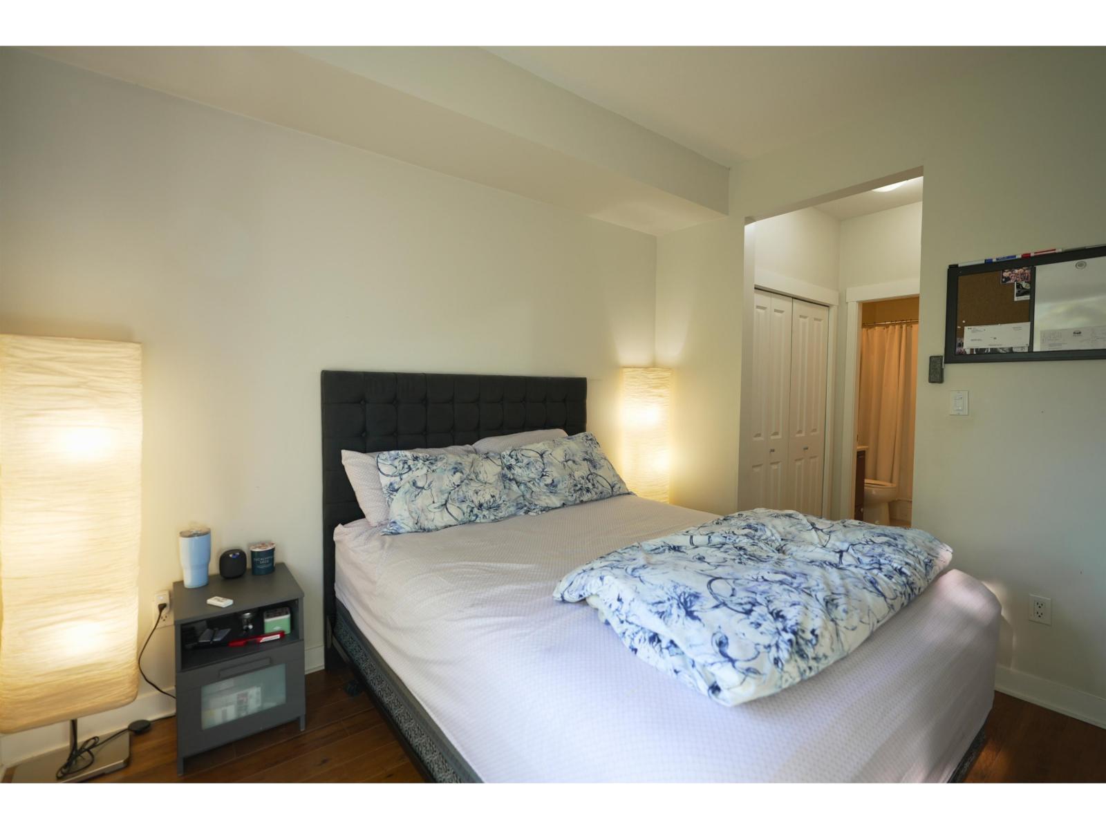 204 13339 102A Avenue, Surrey, BC - Indoor Photo Showing Bedroom