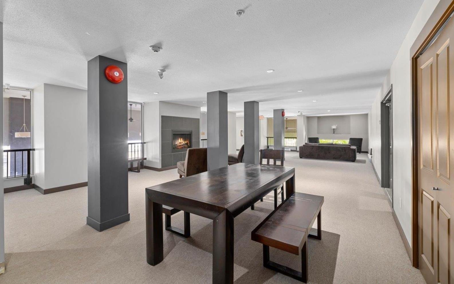 204 13339 102A Avenue, Surrey, BC - Indoor