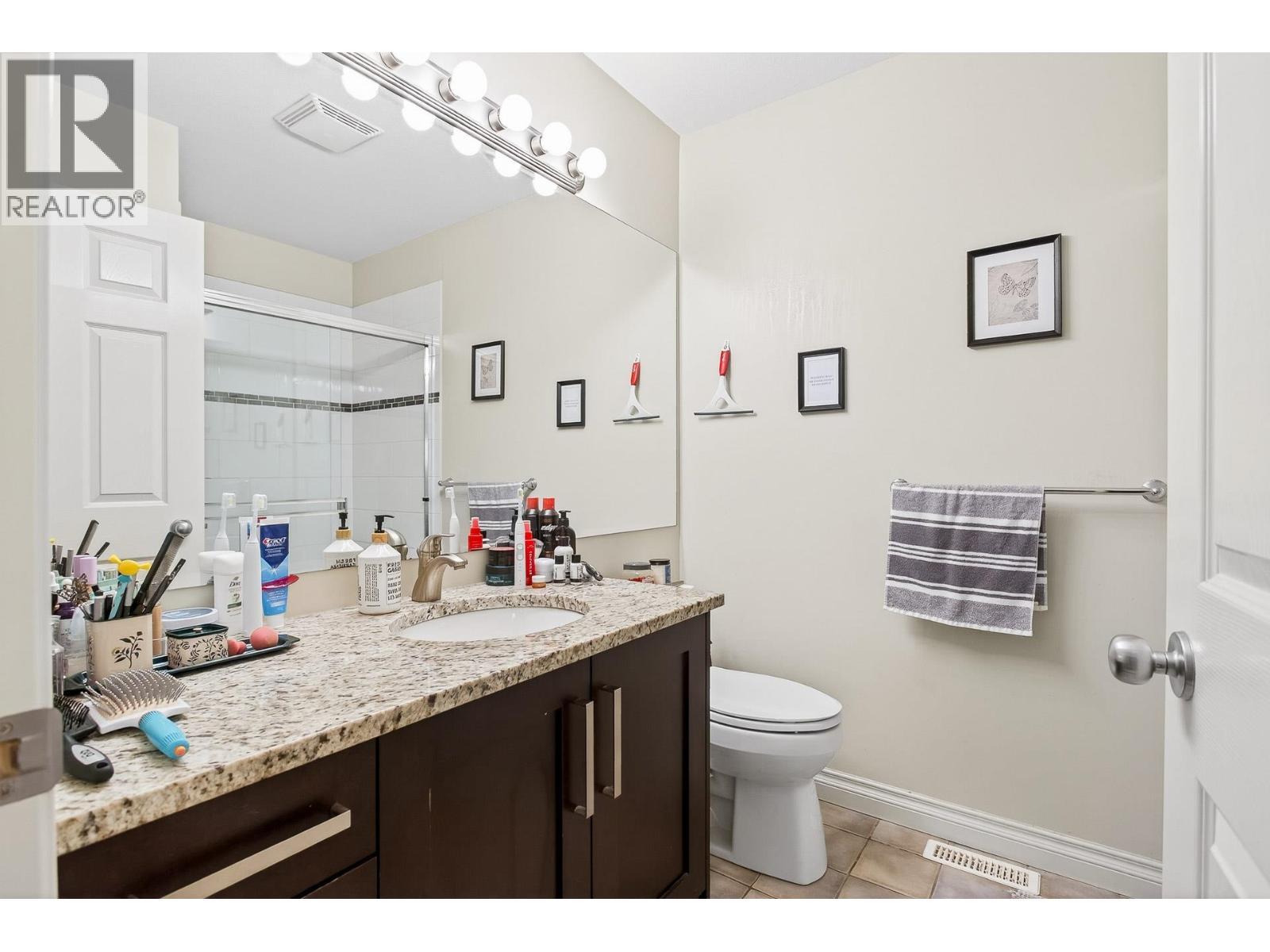 39 50 Panorama Place, Port Moody, BC - Indoor Photo Showing Bathroom