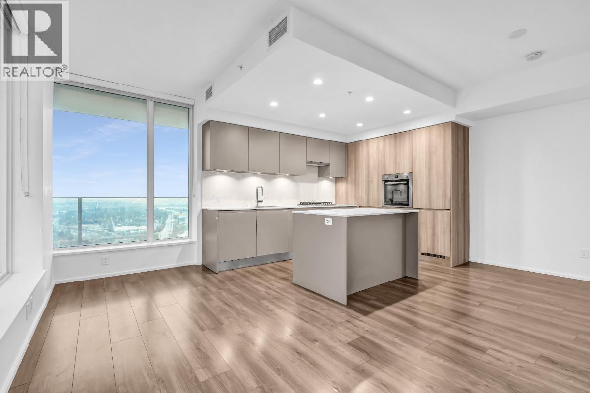 4407 3809 Evergreen Place, Burnaby, BC - Indoor Photo Showing Kitchen With Upgraded Kitchen