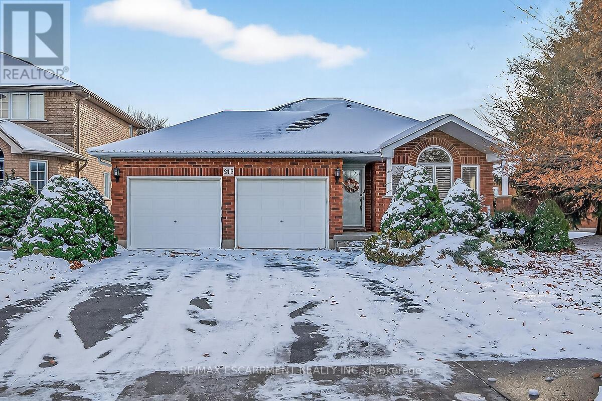 218 Portage Lane, Hamilton, ON - Outdoor