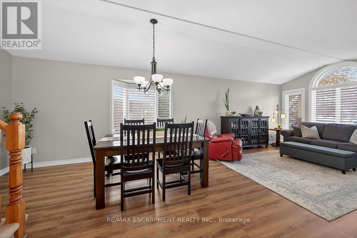 218 Portage Lane, Hamilton, ON - Indoor