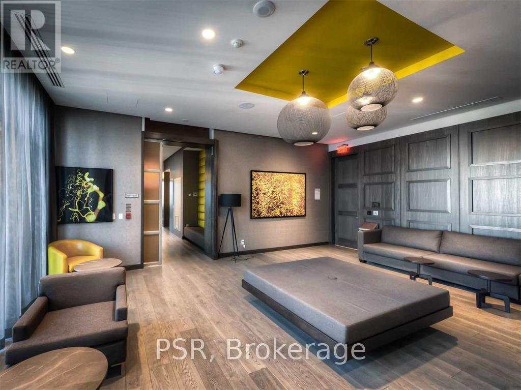 3014 - 300 Front Street W, Toronto, ON - Indoor Photo Showing Other Room