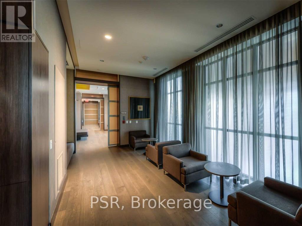 3014 - 300 Front Street W, Toronto, ON - Indoor