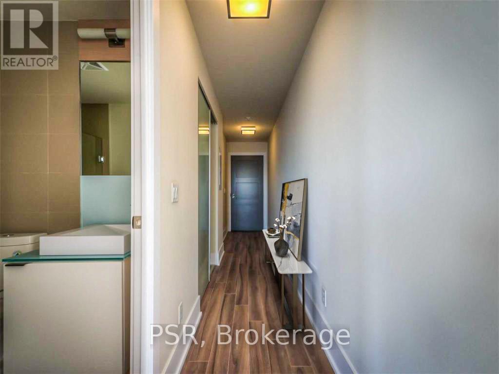 3014 - 300 Front Street W, Toronto, ON - Indoor Photo Showing Other Room