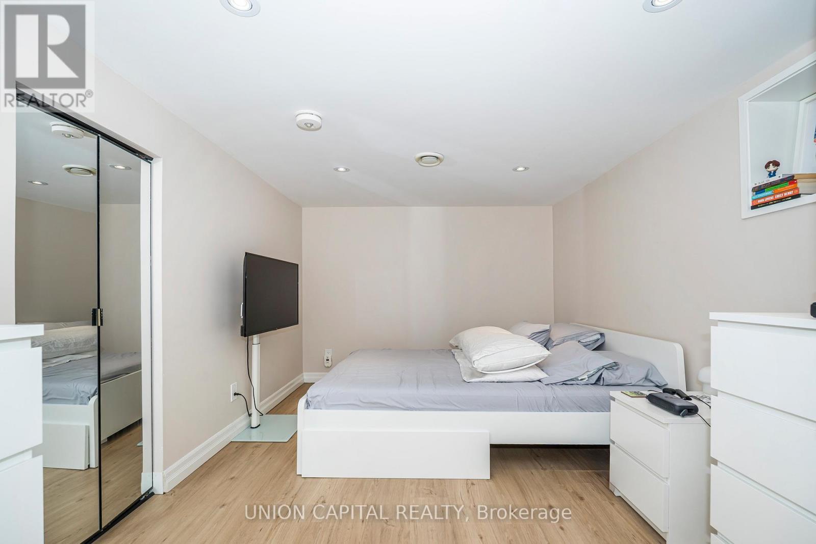 Basement - 40 Peveril Hill N, Toronto, ON - Indoor Photo Showing Bedroom