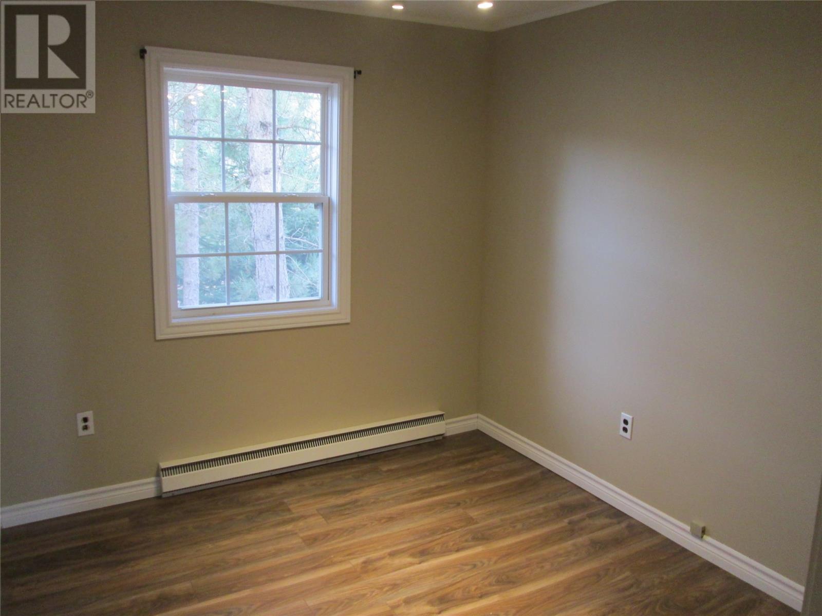 12 Bonaventure Avenue, Gambo, NL - Indoor Photo Showing Other Room