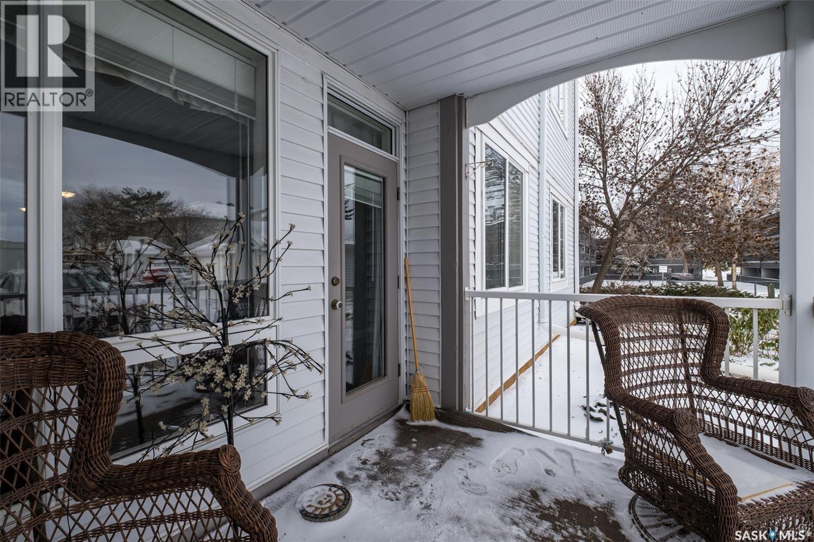 101 3590 4Th Avenue W, Prince Albert, SK - Outdoor With Exterior