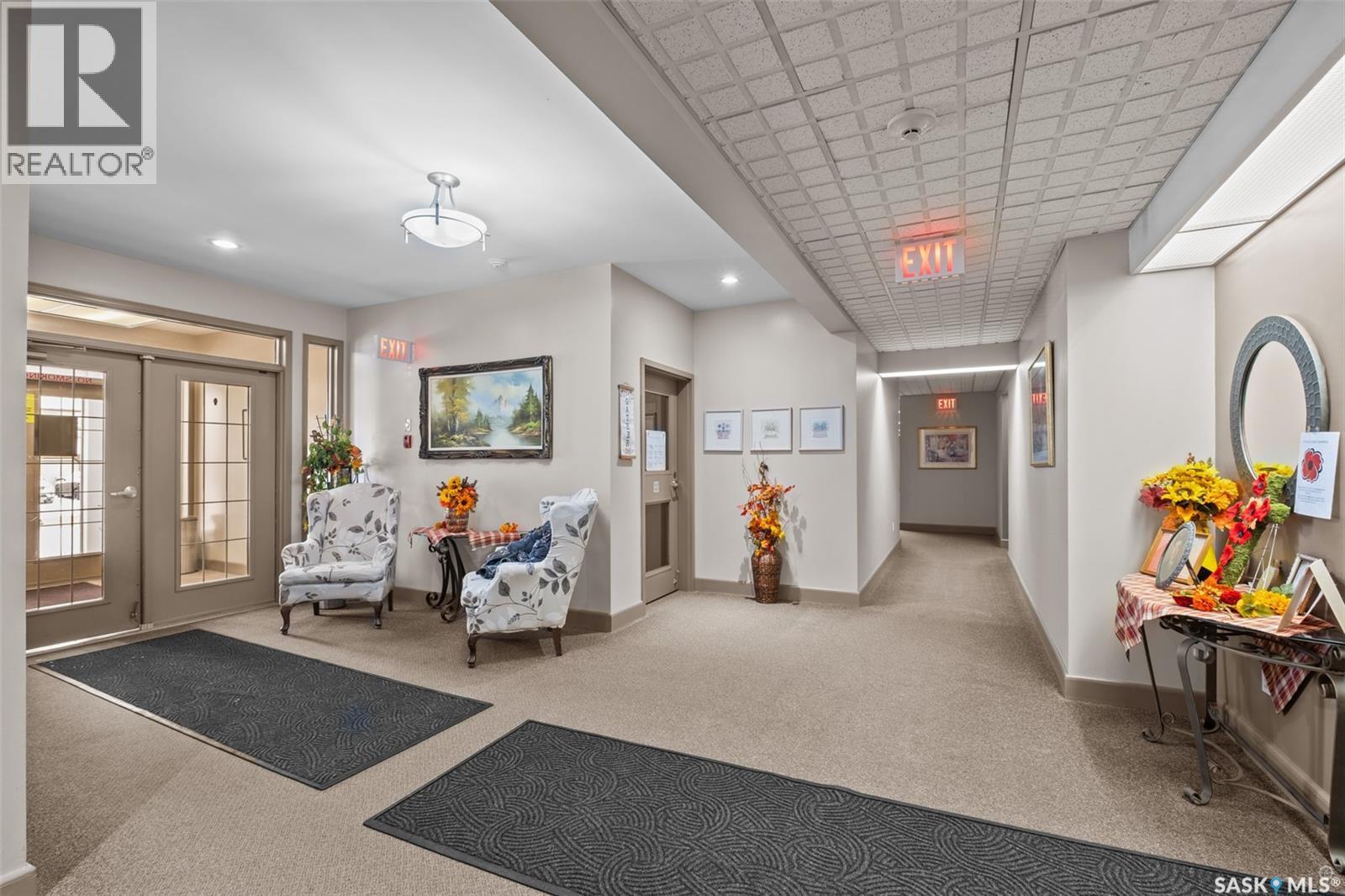 101 3590 4Th Avenue W, Prince Albert, SK - Indoor Photo Showing Other Room