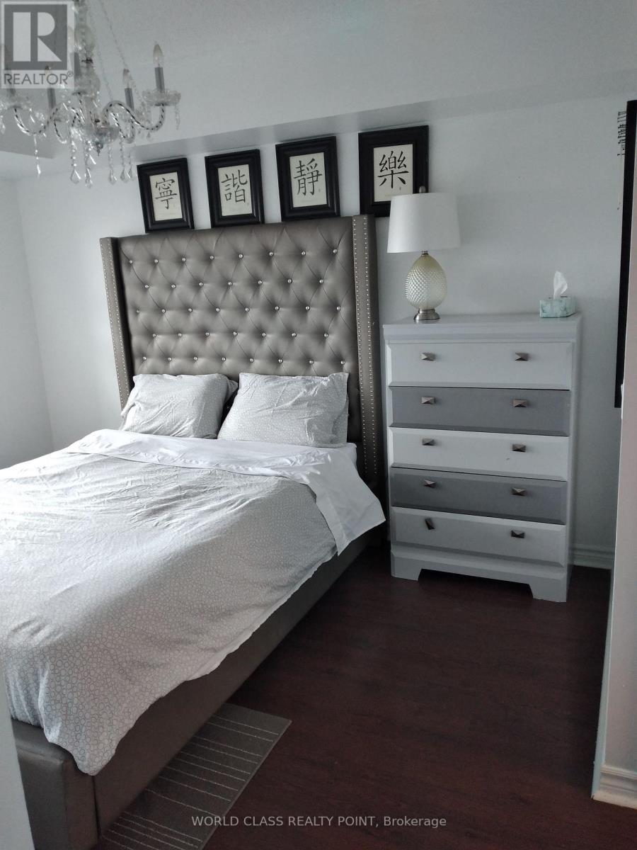 Bedroom 1 - 1206 - 35 Saranac Boulevard, Toronto, ON - Indoor Photo Showing Bedroom