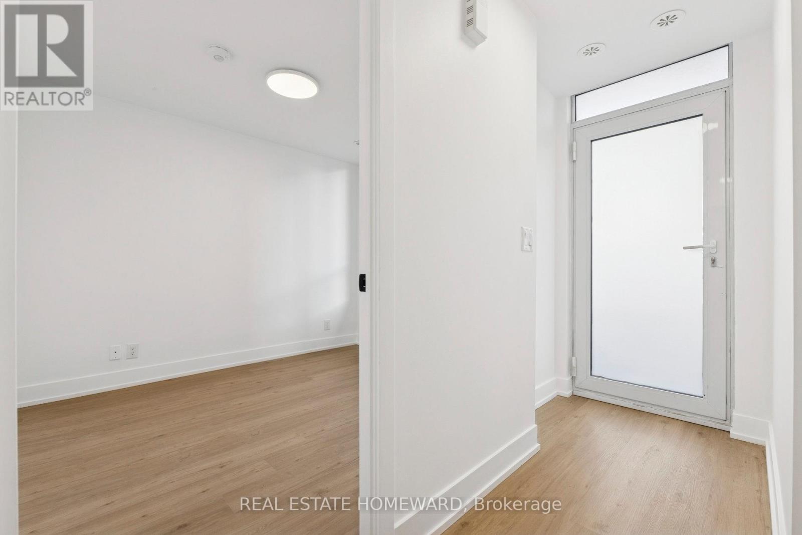 21 - 1245 Bayly Street, Pickering, ON - Indoor Photo Showing Other Room