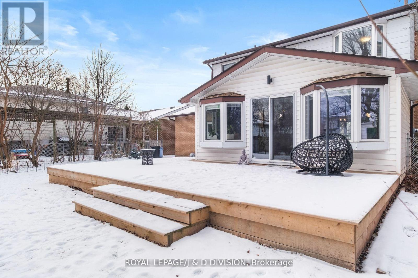 4226 Longmoor Drive, Burlington, ON - Outdoor