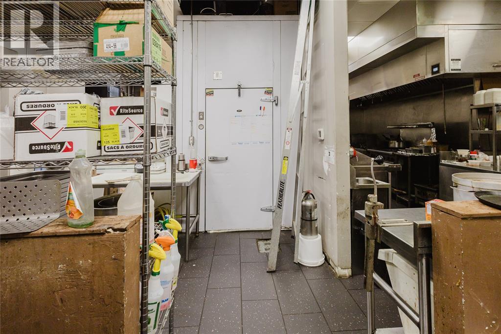 1107 Lambton Mall Road, Sarnia, ON