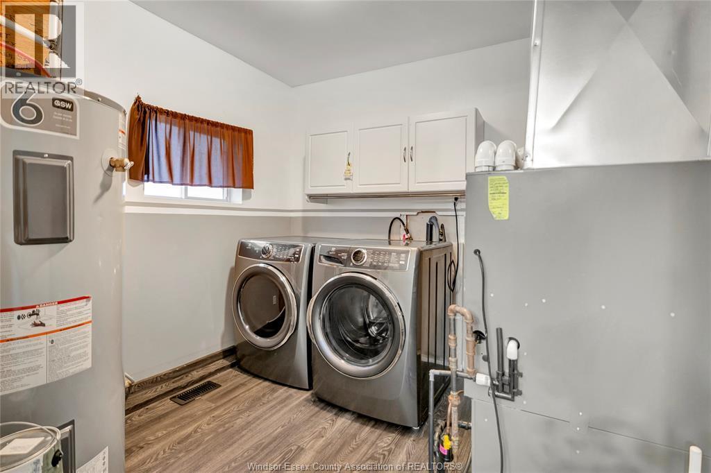 6125 Essex Kent Road, Tilbury North, ON - Indoor Photo Showing Laundry Room