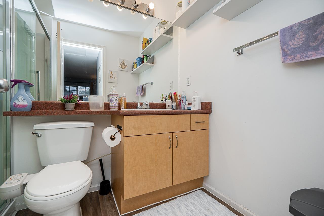 4 8814 216 Street, Langley, BC - Indoor Photo Showing Bathroom