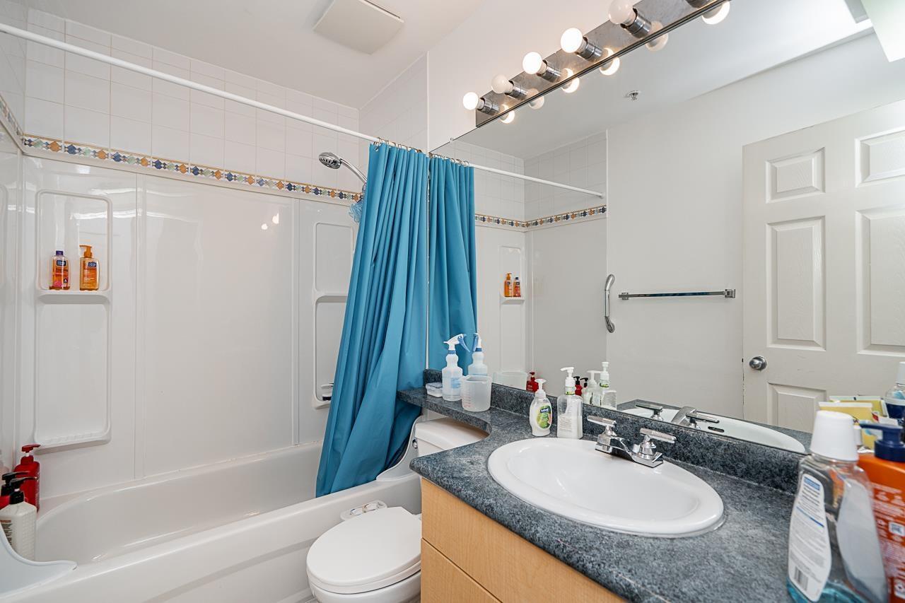 4 8814 216 Street, Langley, BC - Indoor Photo Showing Bathroom