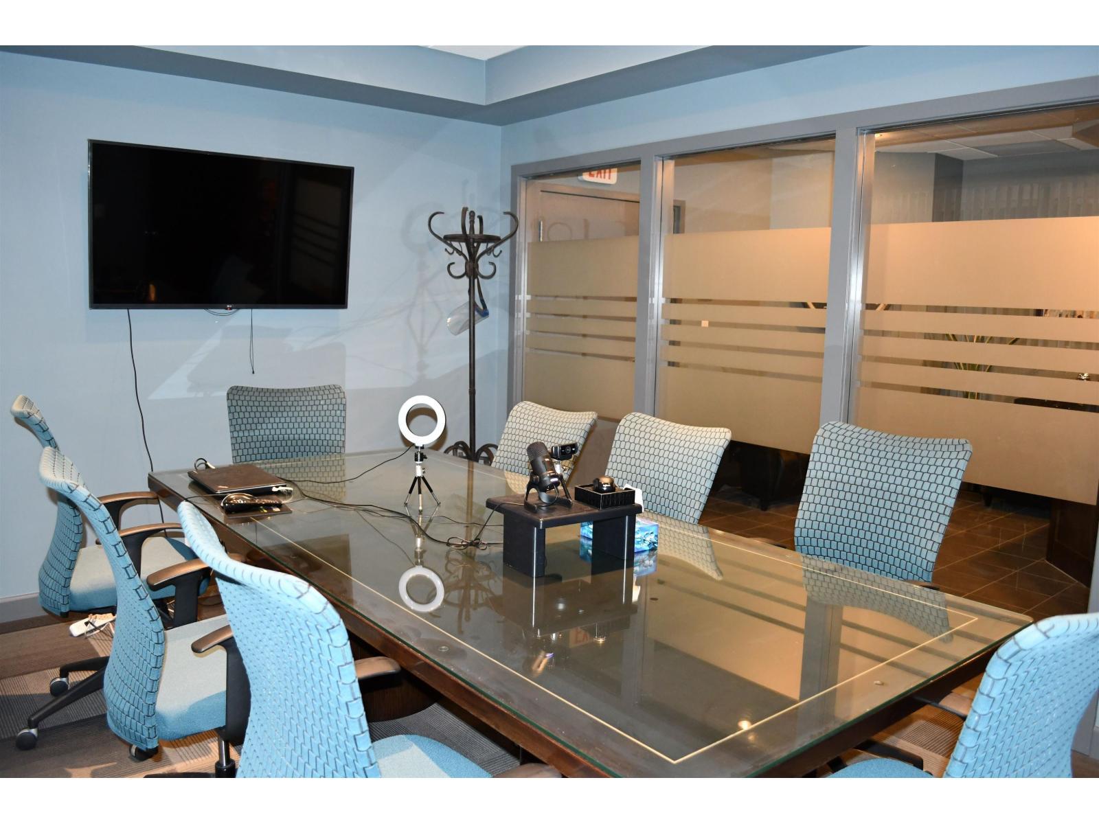 201 2692 Clearbrook Road, Abbotsford, BC