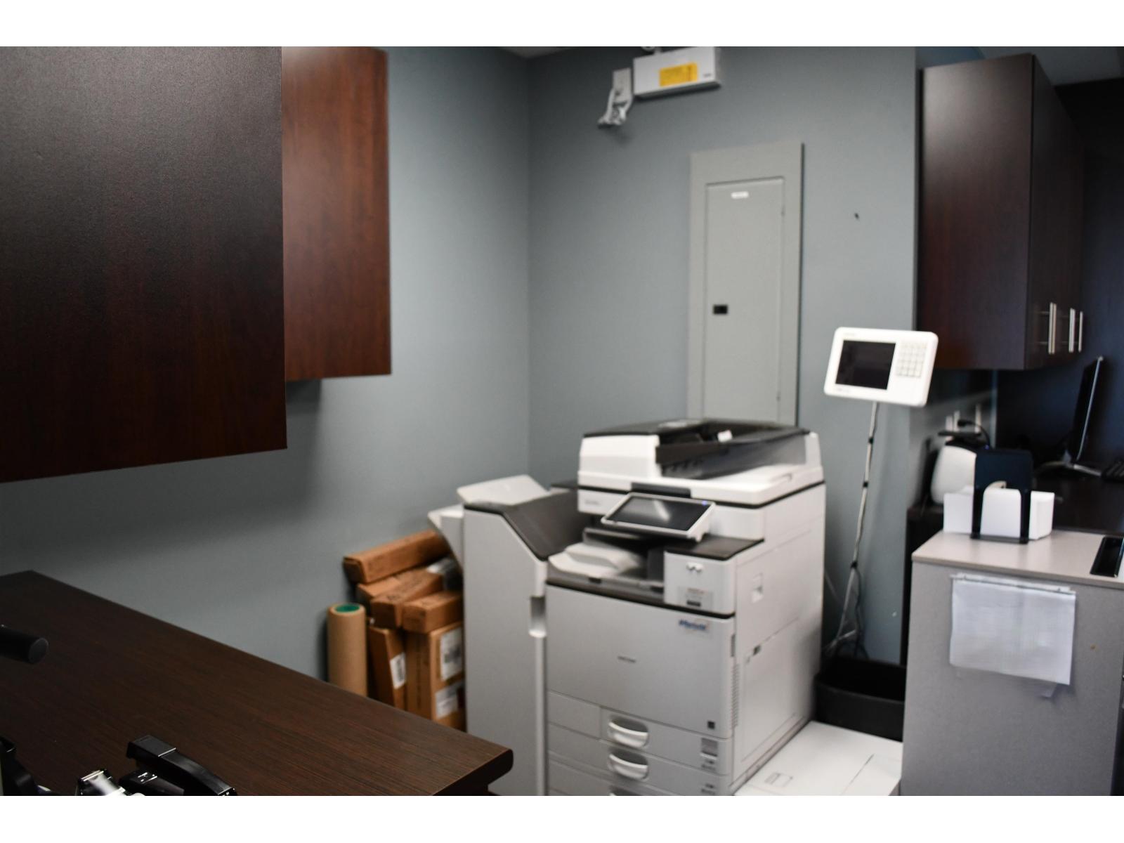 201 2692 Clearbrook Road, Abbotsford, BC