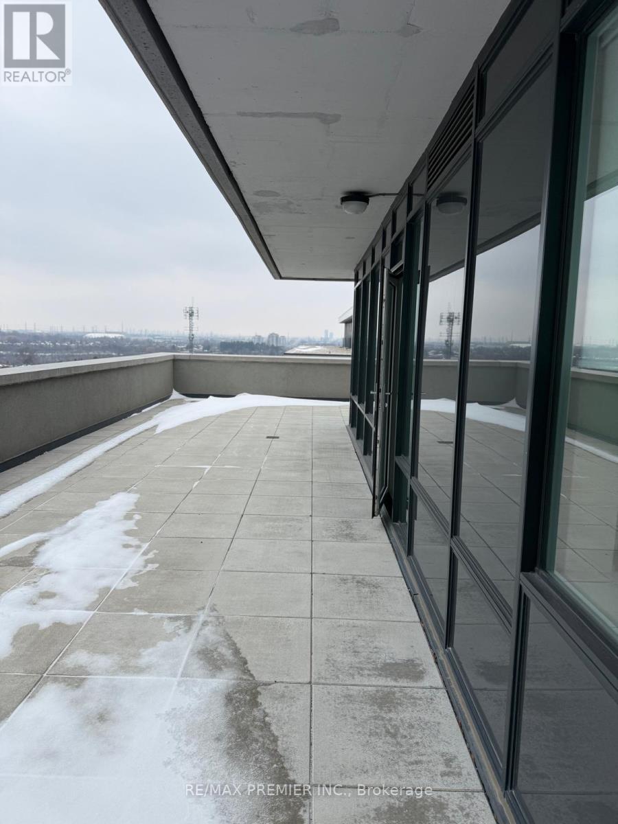 Ph 1005 - 4800 Hwy 7, Vaughan, ON - Outdoor With Exterior