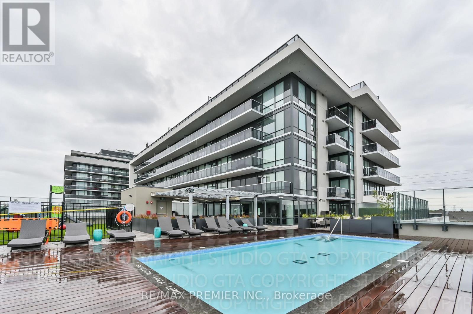 Ph 1005 - 4800 Hwy 7, Vaughan, ON - Outdoor