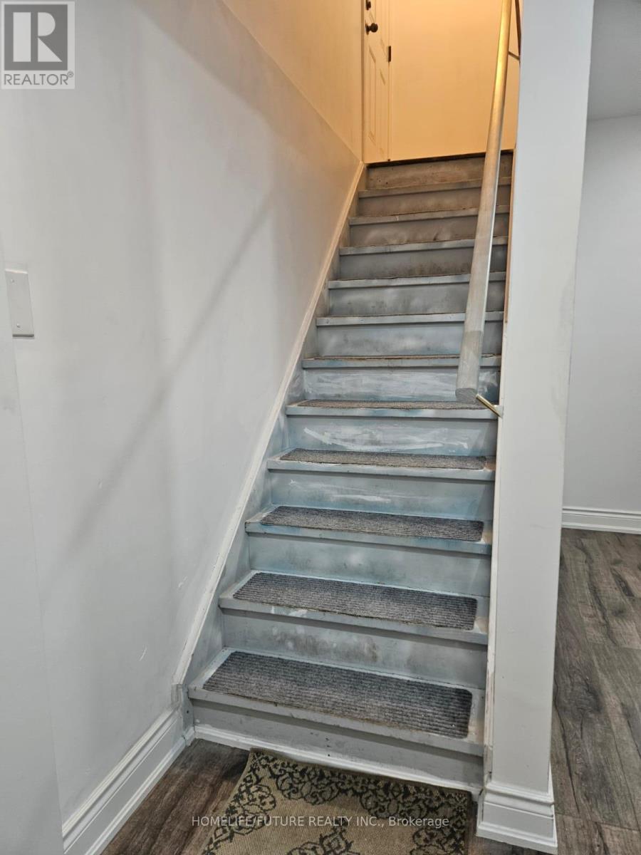 Bsmt - 26 Felix Close, Brampton, ON - Indoor Photo Showing Other Room