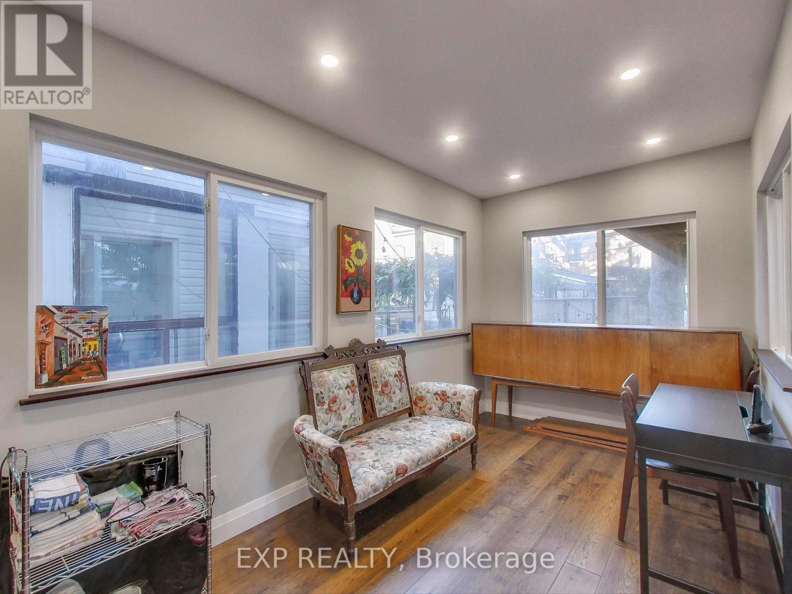 29 Cloverdale Road, Toronto, ON - Indoor