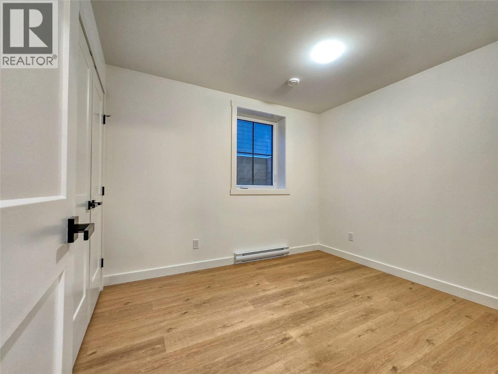 2098 Pine Tree Way Unit# 42, Invermere, BC - Indoor Photo Showing Other Room